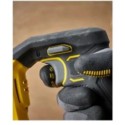 STANLEY FATMAX V20 Scie Sabre STANLEY FatMax SFMCS300M2T (2 X 4,0 Ah Chargeur TSTAK VI) -Outlet Scie à main et lames de scie Store 33299339 5