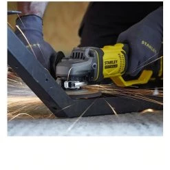 STANLEY FATMAX V20 STANLEY FatMax Kit SVK706 (SFMCH900 SFMCG400 SFMCD711 SFMCF800 SFMCS500 SFMCS600 SFMCW2203x2,0AhChargeurCaddy) -Outlet Scie à main et lames de scie Store 51931189 5